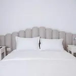 Villa Id-real Golem (Tirana)