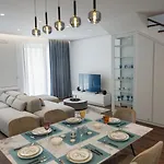 Id-real Villa Golem (Tirana)