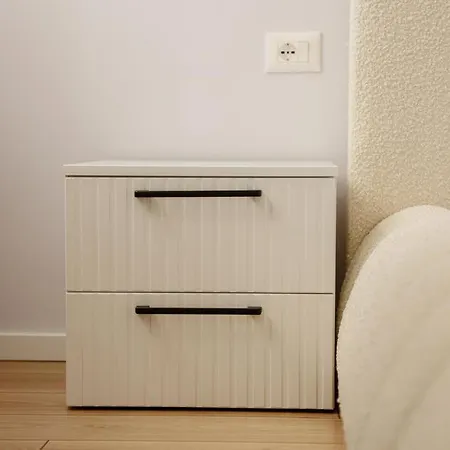 Id-real Willa Golem (Tirana)