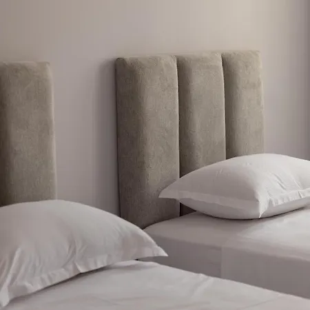 Id-real * Golem (Tirana)