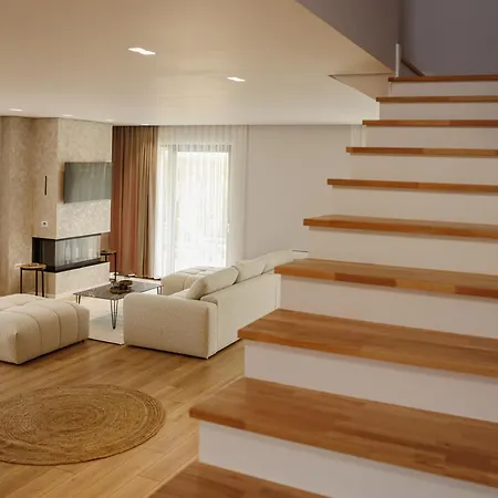Id-real Villa