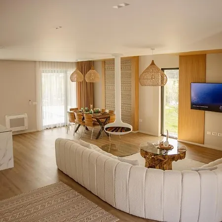 Willa Id-real Golem (Tirana)