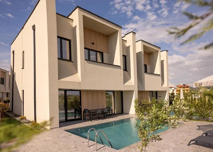 Id-real Villa